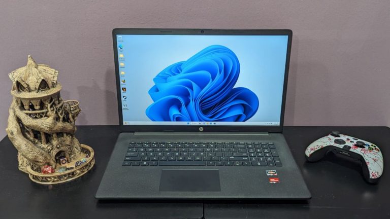 Revisión de la computadora portátil HP 17: ¿Esta computadora portátil hace algo bien?